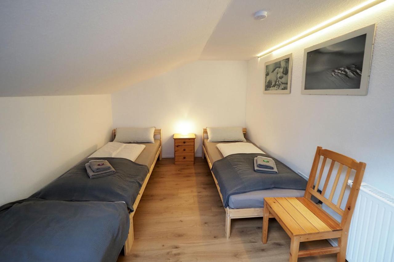 Haus Felsental Apartment Ратен Екстериор снимка
